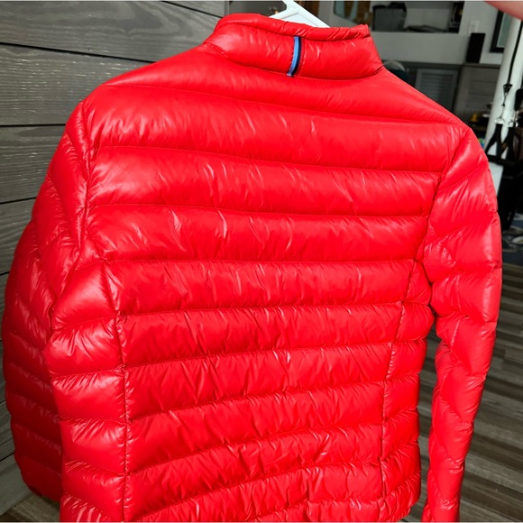 Ladies M Performance Jacket - Fits like a Large - Picture 2 of 5